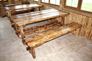 Деревянная лавка для бани: виды скамеек и правильное изготовление своими руками